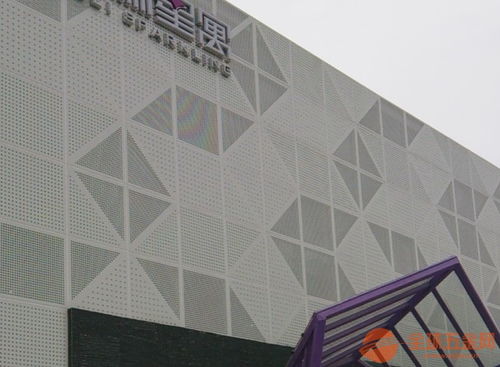 廣州市氟碳雕花鋁單板 出廠直銷，構筑品質與經濟的雙重優(yōu)勢